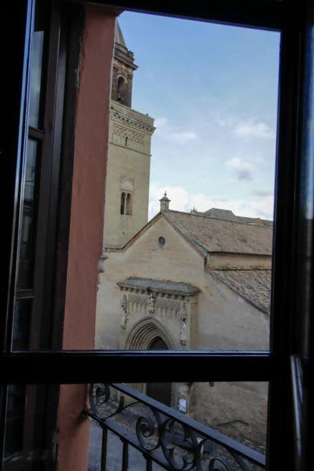 Hosfty Centro Mirador San Marcos 1 Lägenhet Sevilla Exteriör bild